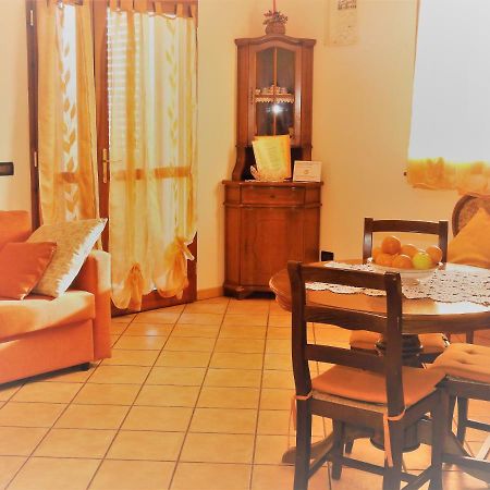 Appartamento Danilla Maratello Luaran gambar